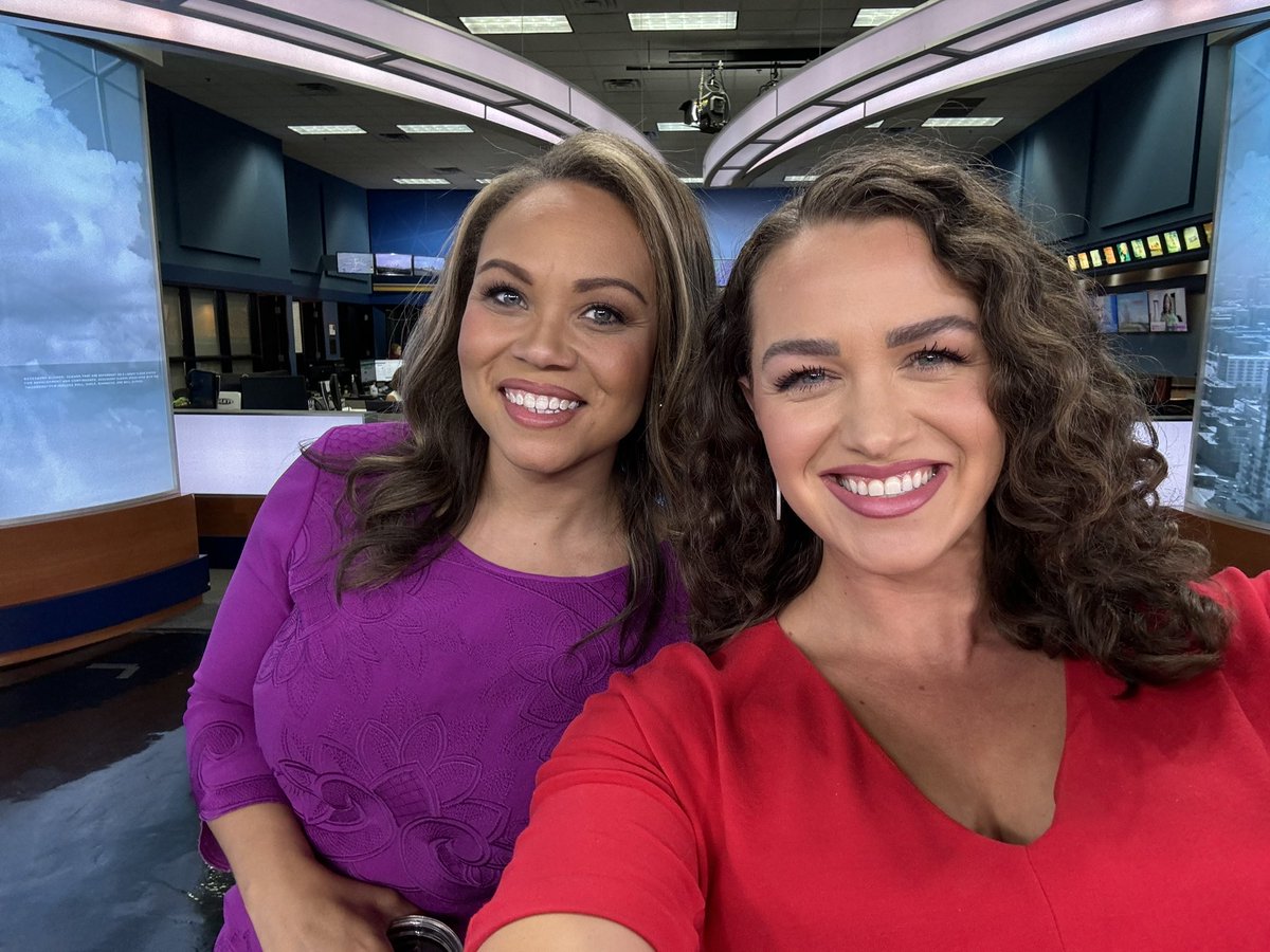 Happy Friday! Smiling through this soggy morning.