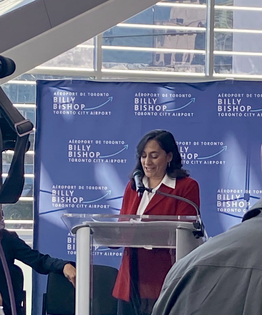 Delighted to be attending preclearance event with <a href="/AnitaAnandMP/">Anita Anand</a> <a href="/PortsToronto/">PortsToronto</a> <a href="/Nieuport/">Nieuport Aviation</a> and <a href="/CBP/">CBP</a>. 🇨🇦 🇺🇸 teamwork makes the dream work