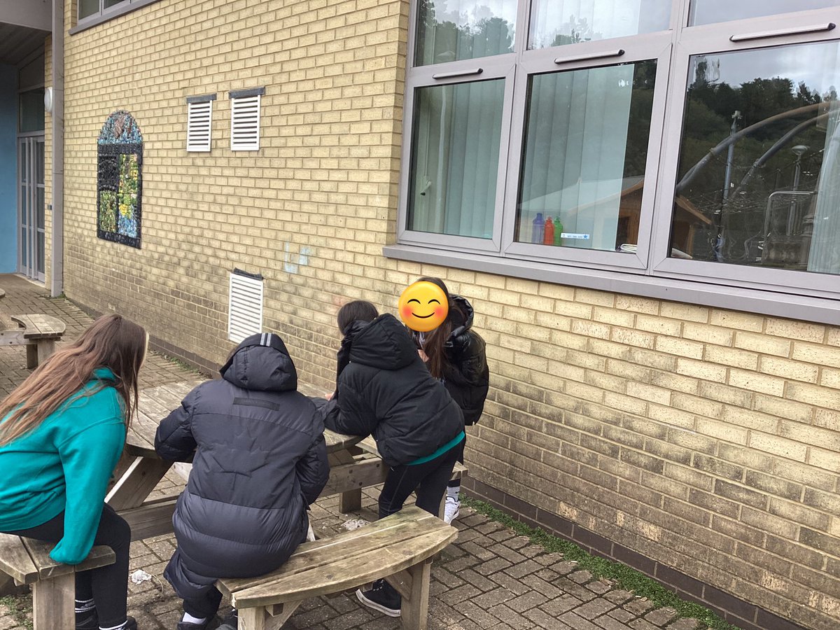 OVPS Mrs Hunt tweet media