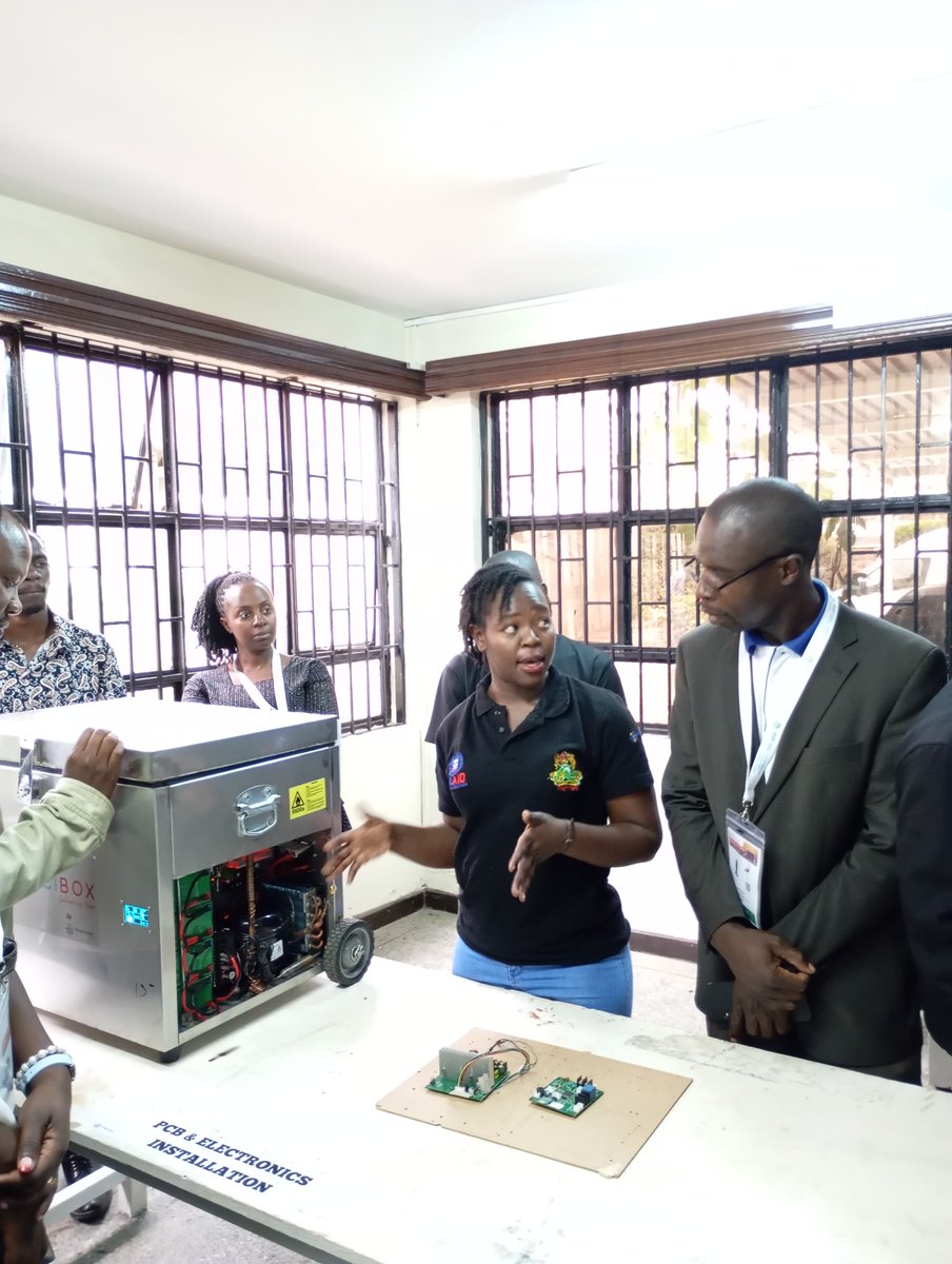 AccessDrop's tweet image. Some of our guests have already arrived at the workshop for the KONZA IASP Conference technical tour! We’re excited to kick off this one-of-a-kind technical experience, showcasing the #innovation behind #Vaccibox. Let’s get started!
#IASPnairobi