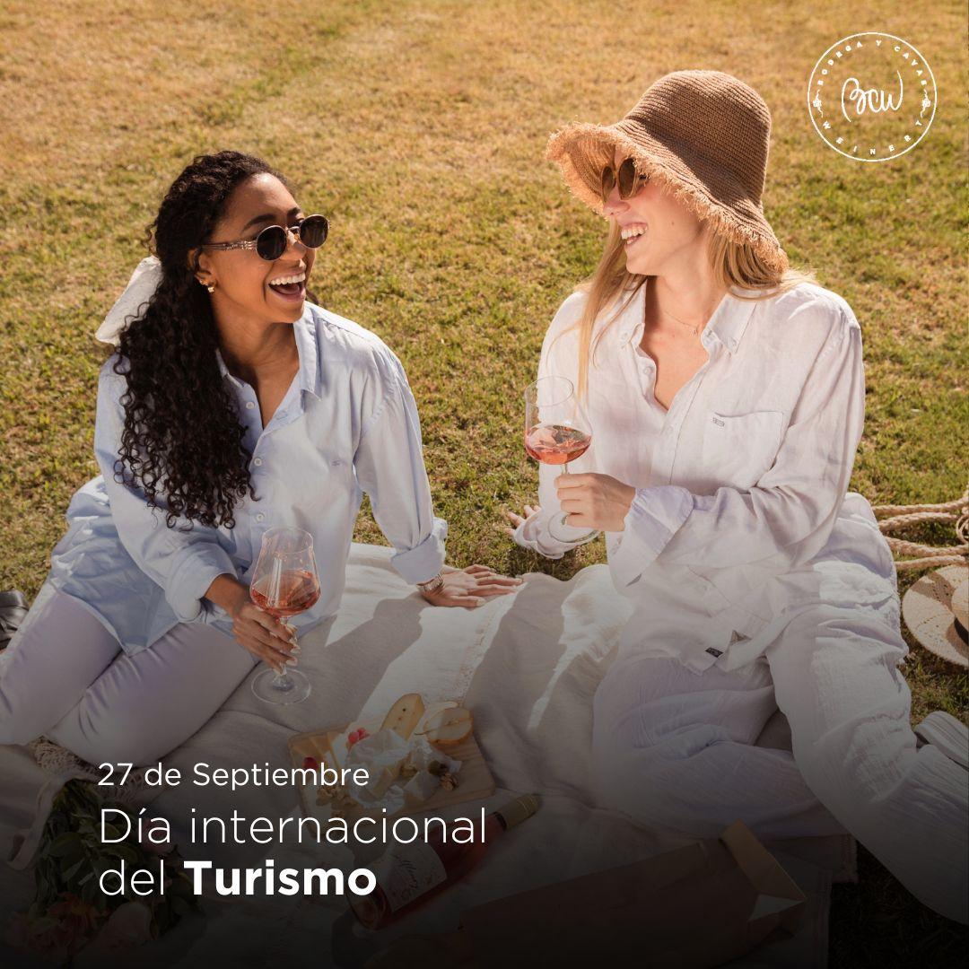 BodegaWeinert's tweet photo. En este Día Mundial del Turismo, celebramos en Bodega Cavas de Weinert la oportunidad de compartir nuestra pasión, historia y legado a través el vino, recorriendo cada rincón de nuestra bodega con quienes buscan una aventura única e inolvidable

¡Vení a descubrirlo! 🍷 

#Weinert https://t.co/USficF4BcX
