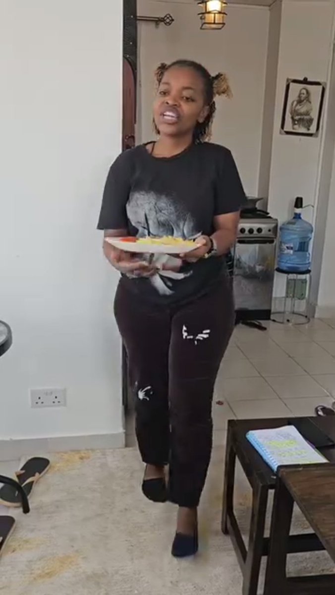 There's something unique about such ladies...
Full video below 👇