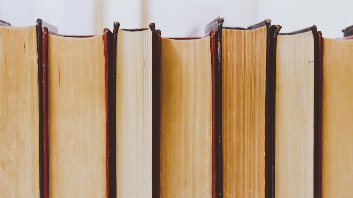 CILIPinfo's tweet photo. Ending the week with a light-hearted look at colour-coding vs cataloguing your library. Our CEO @LouisMMCoiffait defends #Library order on #EdVaizey's @TimesRadio show. Dewey Decimal, Library of Congress... or books as decorations - you decide! From 02:50 https://t.co/i3XXaUiSaT https://t.co/VNhrN4z9KS