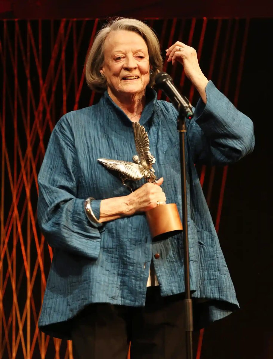 sarahpotts14's tweet image. RIP Dame Maggie Smith. Thank you for so many wonderful performances. What a fine body of work you have left for us to enjoy. You will be missed. 😢