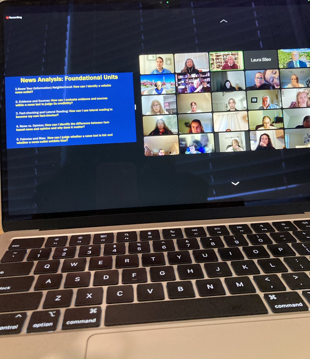 Diane Fox tweet media