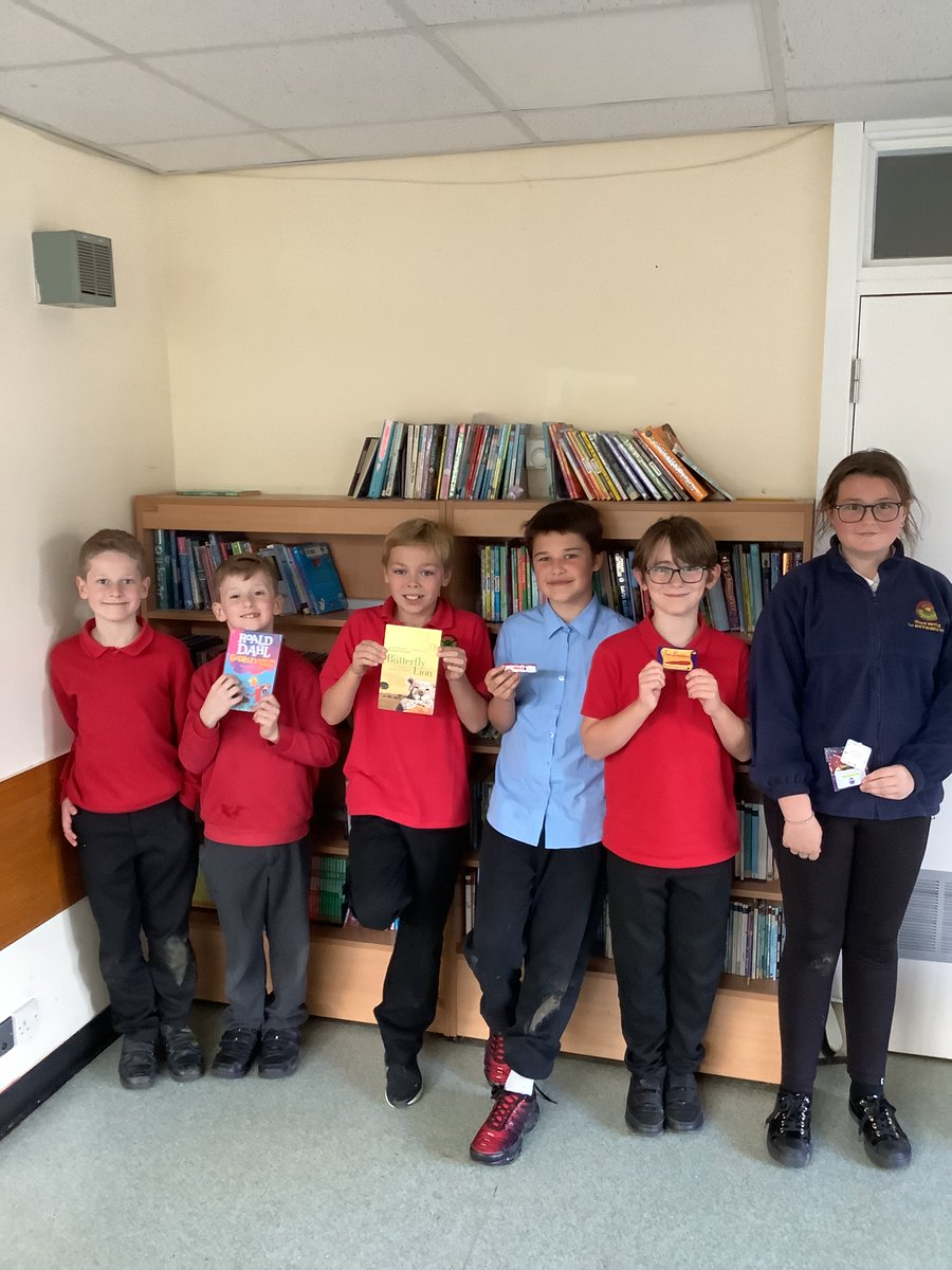 Y5AngramBank's tweet photo. Well done to our @Y5AngramBank and @Y6AngramBank celebration assembly winners this week! https://t.co/zW2AZX5n5i