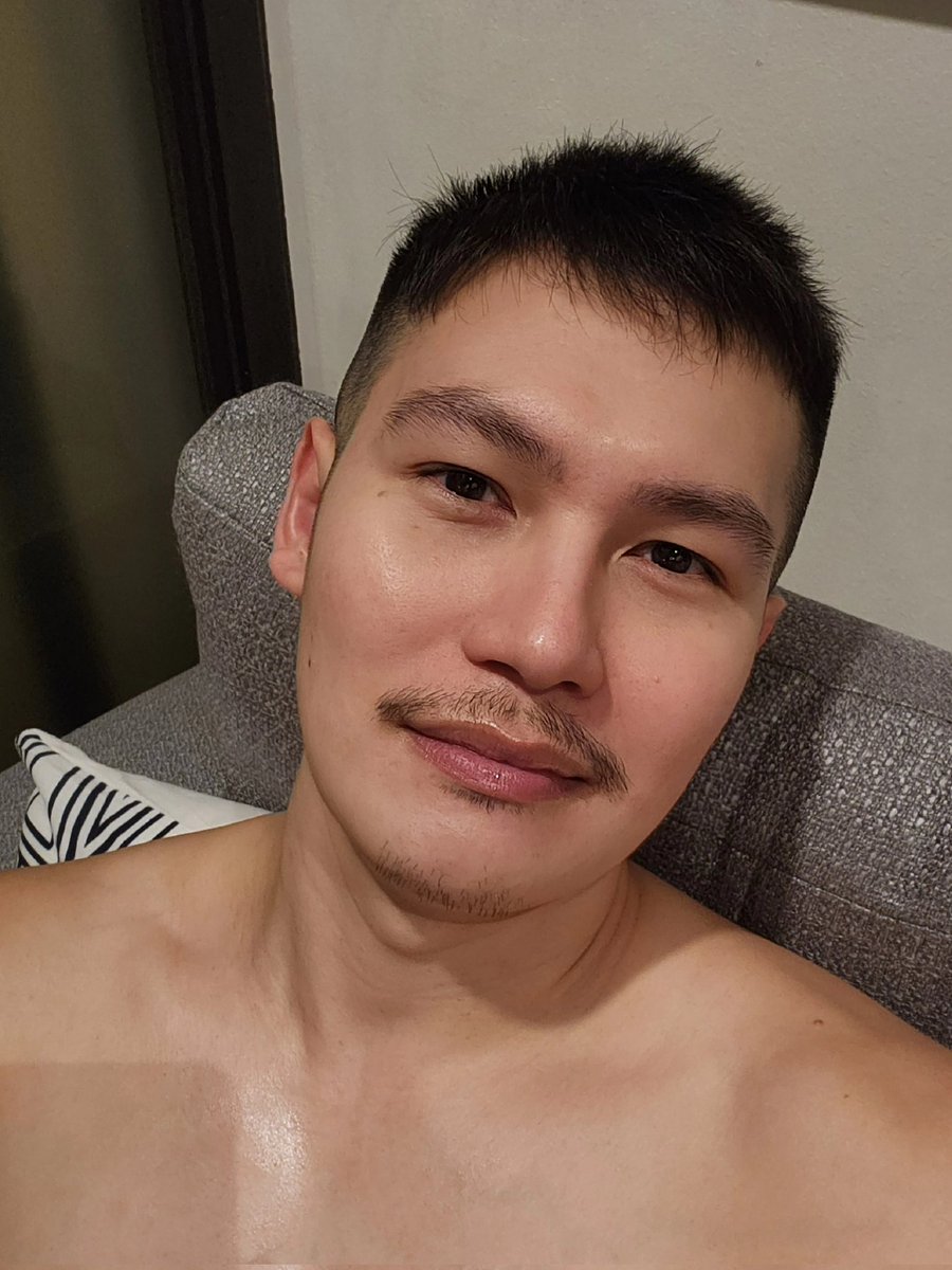 GetNashTee's tweet photo. ✂️✂️✂️ fresh cut #friyay #pinoy #fridaymood https://t.co/njja23fBbT