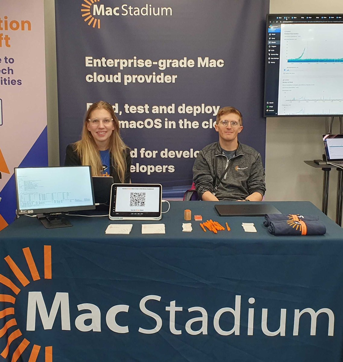 DevOpsDaysLDN's tweet image. MORE SPONSOR BOOTHS (but with significantly less LEGO than last time). Talk with them about the cool stuff they&apos;re doing/how they could help you do cool stuff.