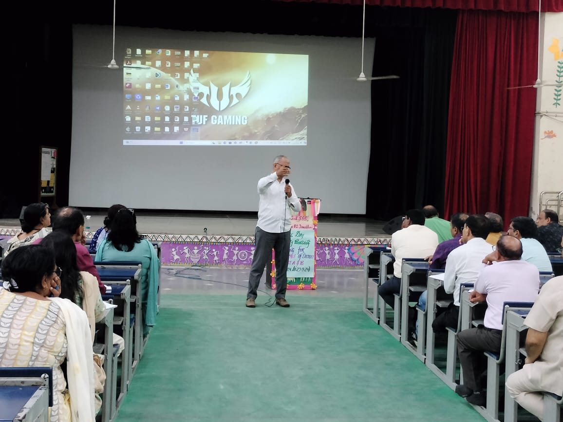 DIETRNDELHI's tweet image. 3 Days CBP for HoS of Distt west A&amp;amp;B on Administrative skills @SVCoedB1possangipur Janakpuri #Sessions by Highly experienced RPs #Discussions &amp;amp; deliberations director SCERT,RD,DDE district interacted #servicebook #records #budgetplanning #NEP2020 #recordsmaintenance #leaverules