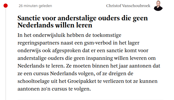 EsliStruys's tweet photo. Helaas is dit opnieuw een taalmaatregel waarvoor de wetenschappelijke onderbouwing dat deze de taalverwerving van kinderen bevordert, flinterdun is. Het risico is groot dat dit eerder een sanctie wordt die de kinderen treft in plaats van de ouders, en dat is bijzonder schrijnend. https://t.co/nzhuSikbqy
