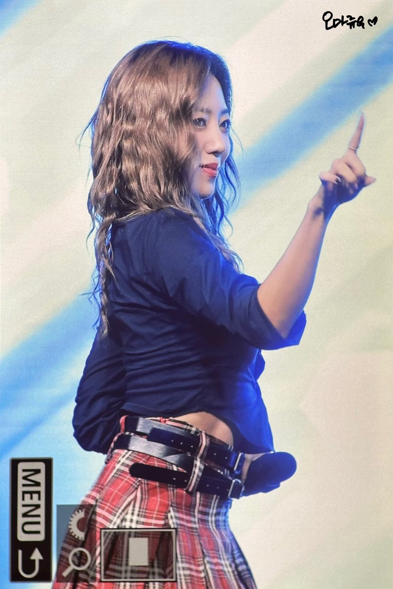 ohmyjoo415's tweet photo. 240927 남주 (@APINKKNJ) 프리뷰

나도 자주 봐서 좋아🖤

#에이핑크 #Apink #김남주 #남주 #Namjoo https://t.co/rRSOUVKSDN