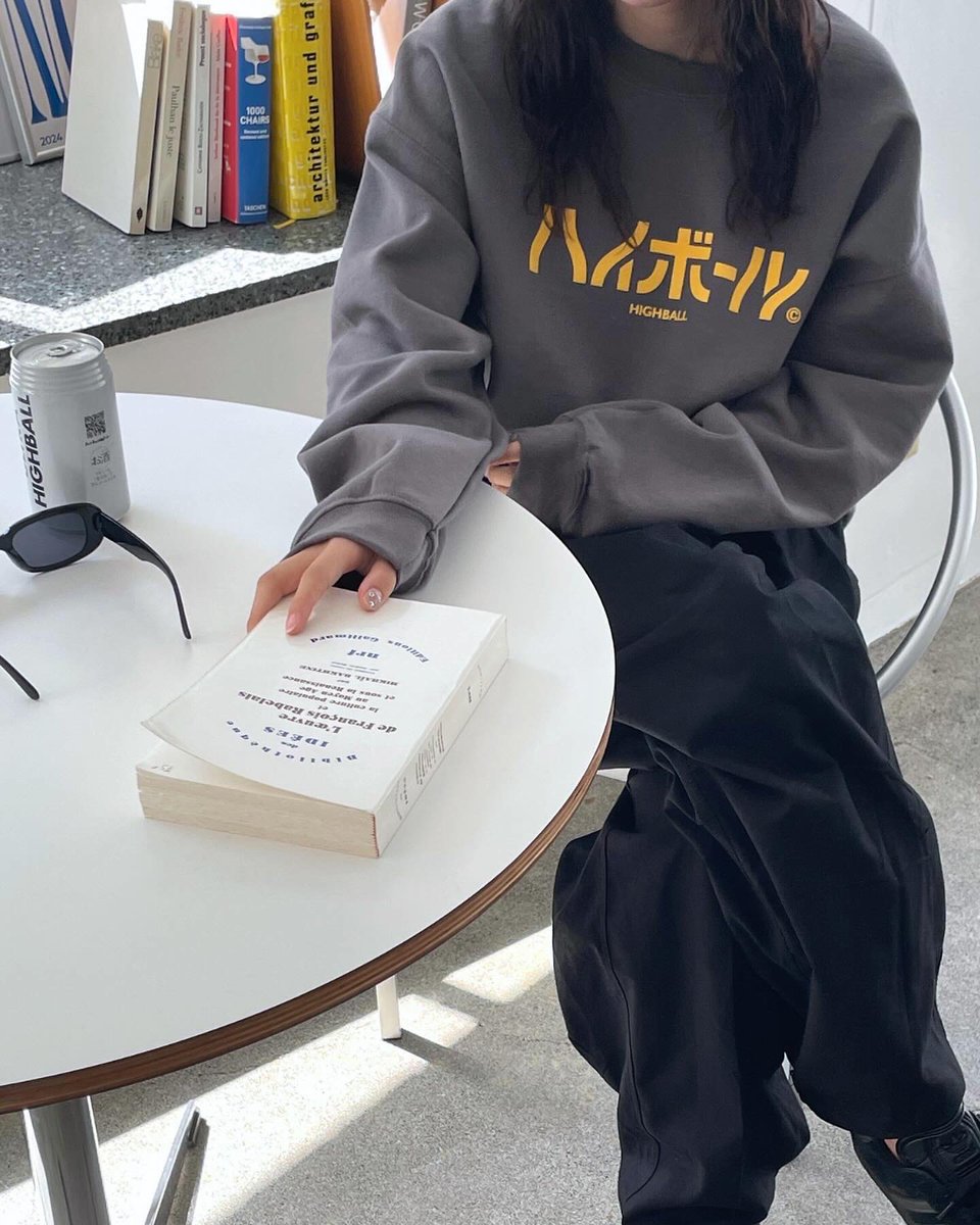 【新作のお知らせ📢】

Highball Big Logo Sweat

Size　M,L,XL
Color Charcoal,Yellow,Red,Green

Design by ふくだ（ <a href="/fukuda_type/">ふくだ</a> ）

詳しくは公式オンラインを今すぐチェック💣
リンクはプロフィールから
one-drop.me