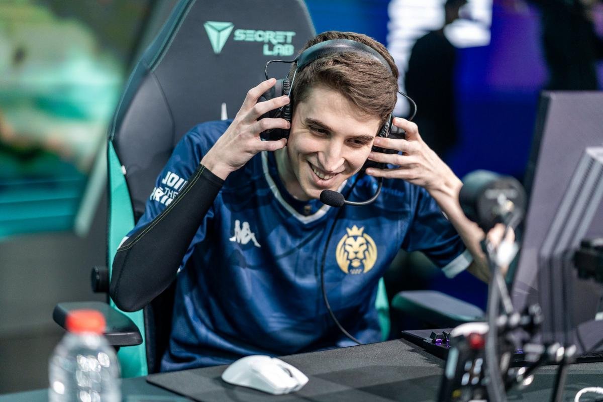 🇪🇸 Supa had a very good Play-In

📊 8.75 KDA (43/8/27)
✅ 7/0/9
✅ 13/2/7
✅ 9/2/7
❌ 3/2/3
✅ 11/2/1

#Worlds2024 |  #goMADKOI | #MDKWIN