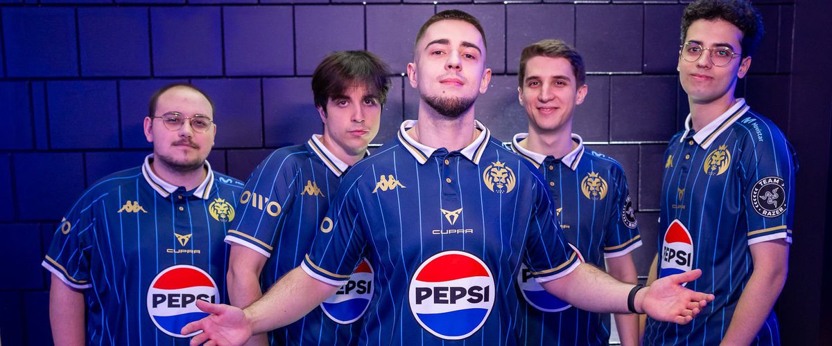 MetaGamingpy's tweet photo. ¡@MADLionsKOI AL SWISS STAGE! 🦁✨
Luego de un 2-1 contra PSG Talon el equipo de Ibai Llanos clasifica al main stage del #Worlds2024 🏆
Ahora es su turno @Rainbow7lol ¡VAMOS! 🤜🤛
#GoMeta〽️ https://t.co/lFFYfKMkgx