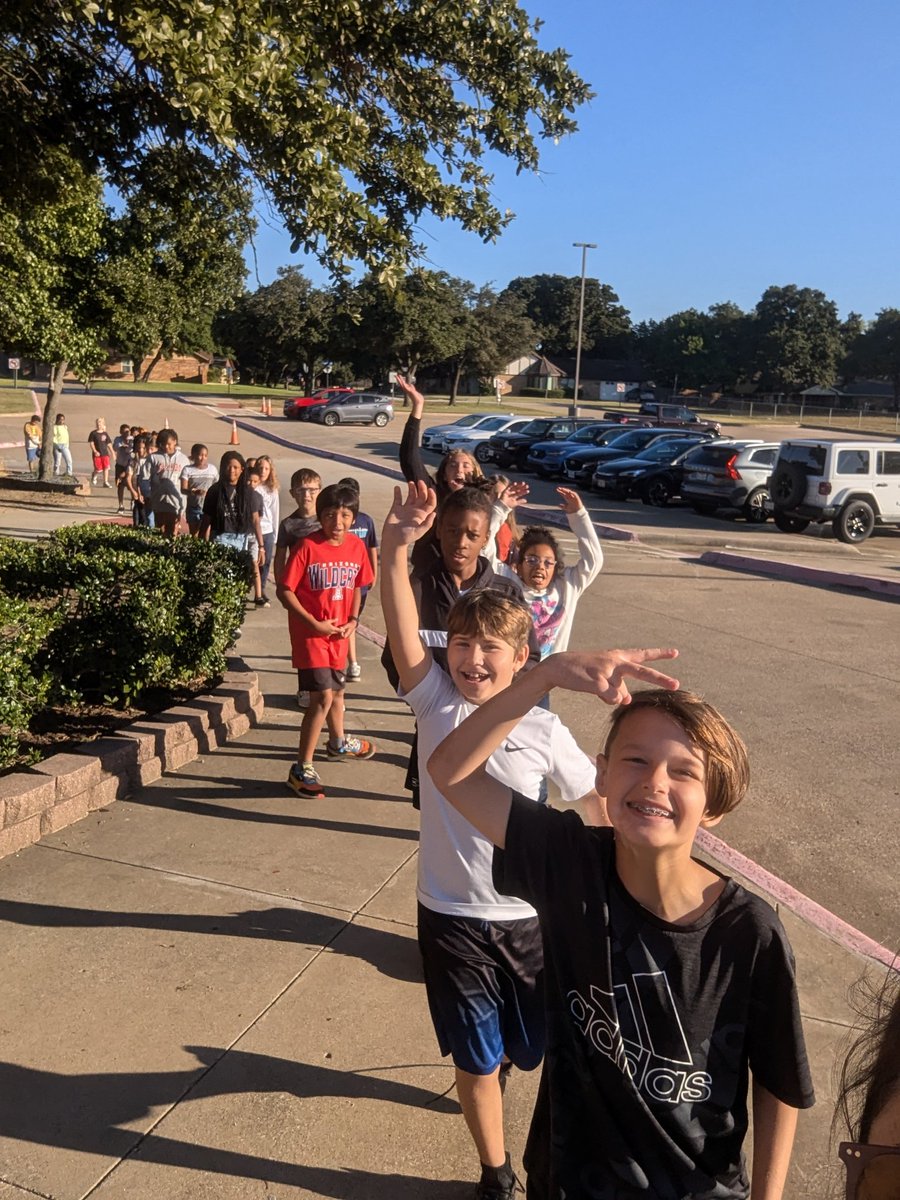 Pep rally and math outside on this beautiful Friday! I love 5th graders!! #teambce <a href="/BearCreekElem/">Bear Creek</a>