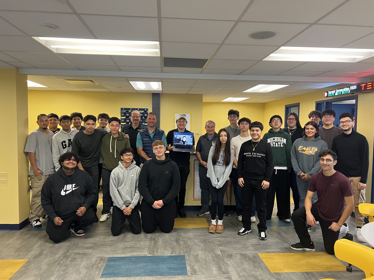 Leyden Business Ed (@leydenbused) on Twitter photo West #leydenpride Incubator ss met their mentors today! And what a full circle moment as two of our Incubator alumni have returned to volunteer as mentors. Thanks to all our mentors- what a great start to the day! <a href="/UnchartedLRNG/">Uncharted Learning, NFP</a> <a href="/leydenpride212/">Leyden High Schools District 212</a> <a href="/DominikSkorynko/">Dominik Skorynko š„šø</a> West #leydenpride Incubator ss met their mentors today! And what a full circle moment as two of our Incubator alumni have returned to volunteer as mentors. Thanks to all our mentors- what a great start to the day! <a href="/UnchartedLRNG/">Uncharted Learning, NFP</a> <a href="/leydenpride212/">Leyden High Schools District 212</a> <a href="/DominikSkorynko/">Dominik Skorynko š„šø</a>