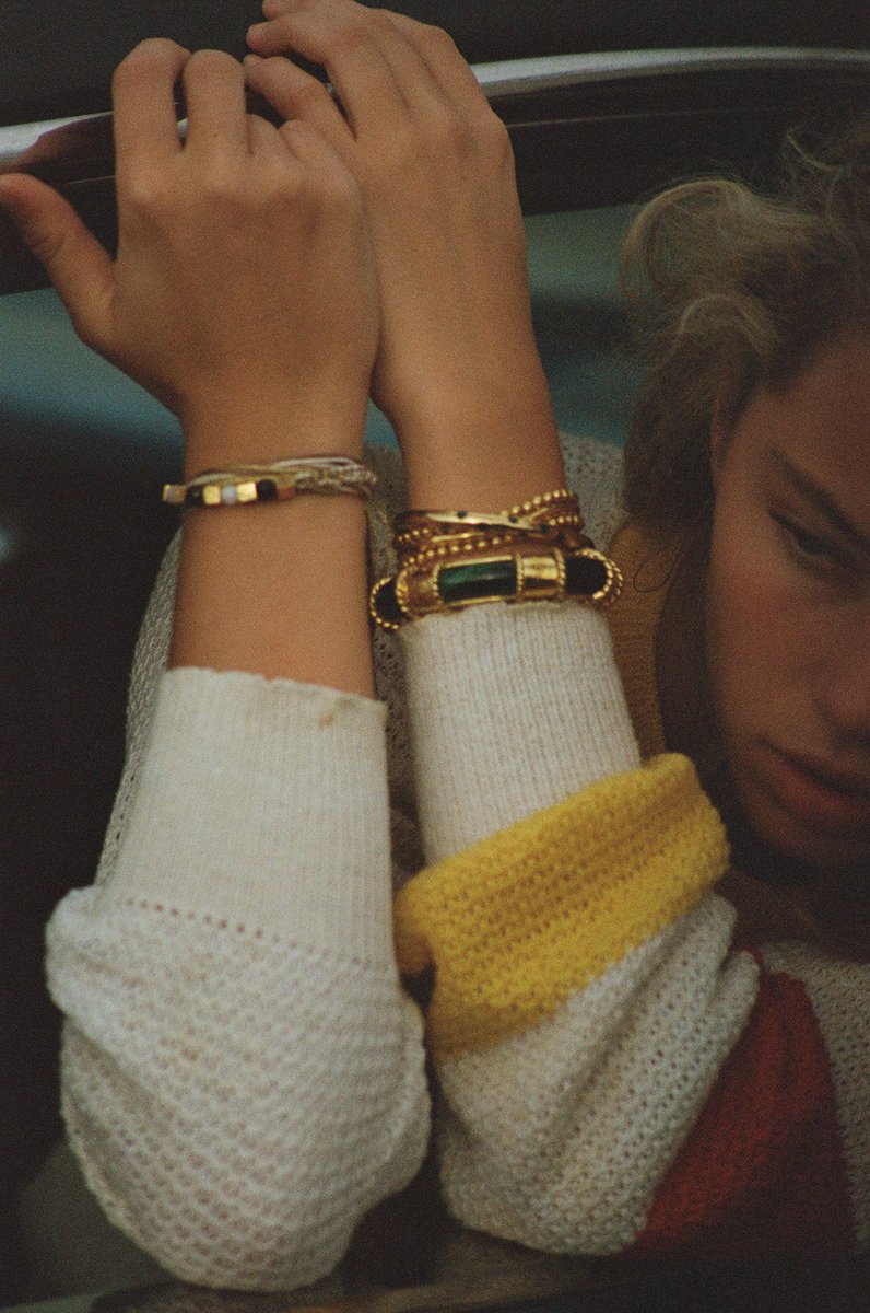 ABidermann's tweet photo. Stacked and ready to play.
With every bracelet, a new story unfolds—strong colors, striking motifs, and the thrill of the game. Let the spirit of Vegas fuel your style and dare to take a chance.
The jackpot is in the details.
#StackingHack #AurelieBidermann #NewCollection https://t.co/nt4YiJ3Kuy