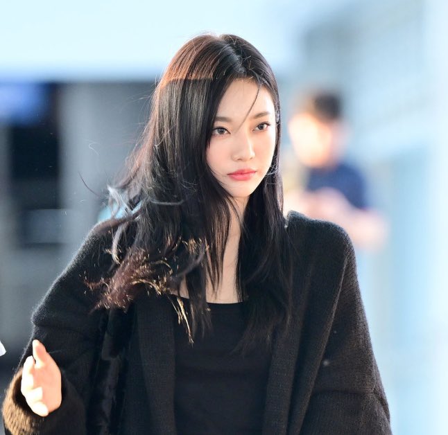 ningning tweet media