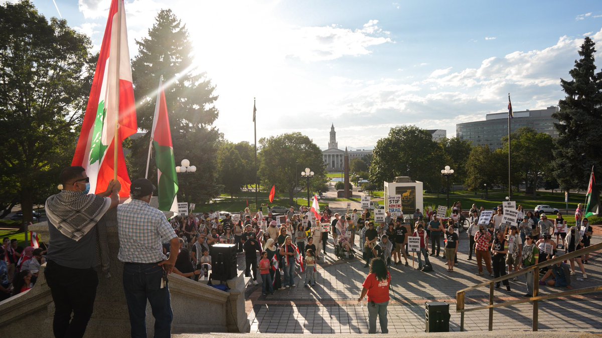 HumanizingStory's tweet image. Moments from yesterday protest in Denver for #Lebanon &amp;amp; #Palestine