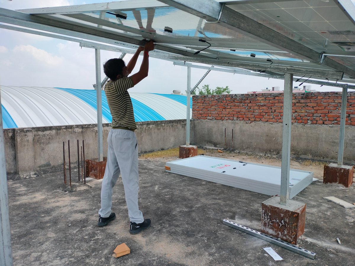 Sitviksolar's tweet photo. Installation of 5kw Off grid  (UTL) solar projects installation  at Muhana Mandi, Jaipur.

📞 9660375982
📧 sitvikrenew@gmail.com

#sitviksolar #sitvik #smartsolarsolution #jaipursolar #solarenergyjaipur #sustainableliving #renewableenergy #cleanenergy #solarpower #jaipur https://t.co/7EBxBvTJXR