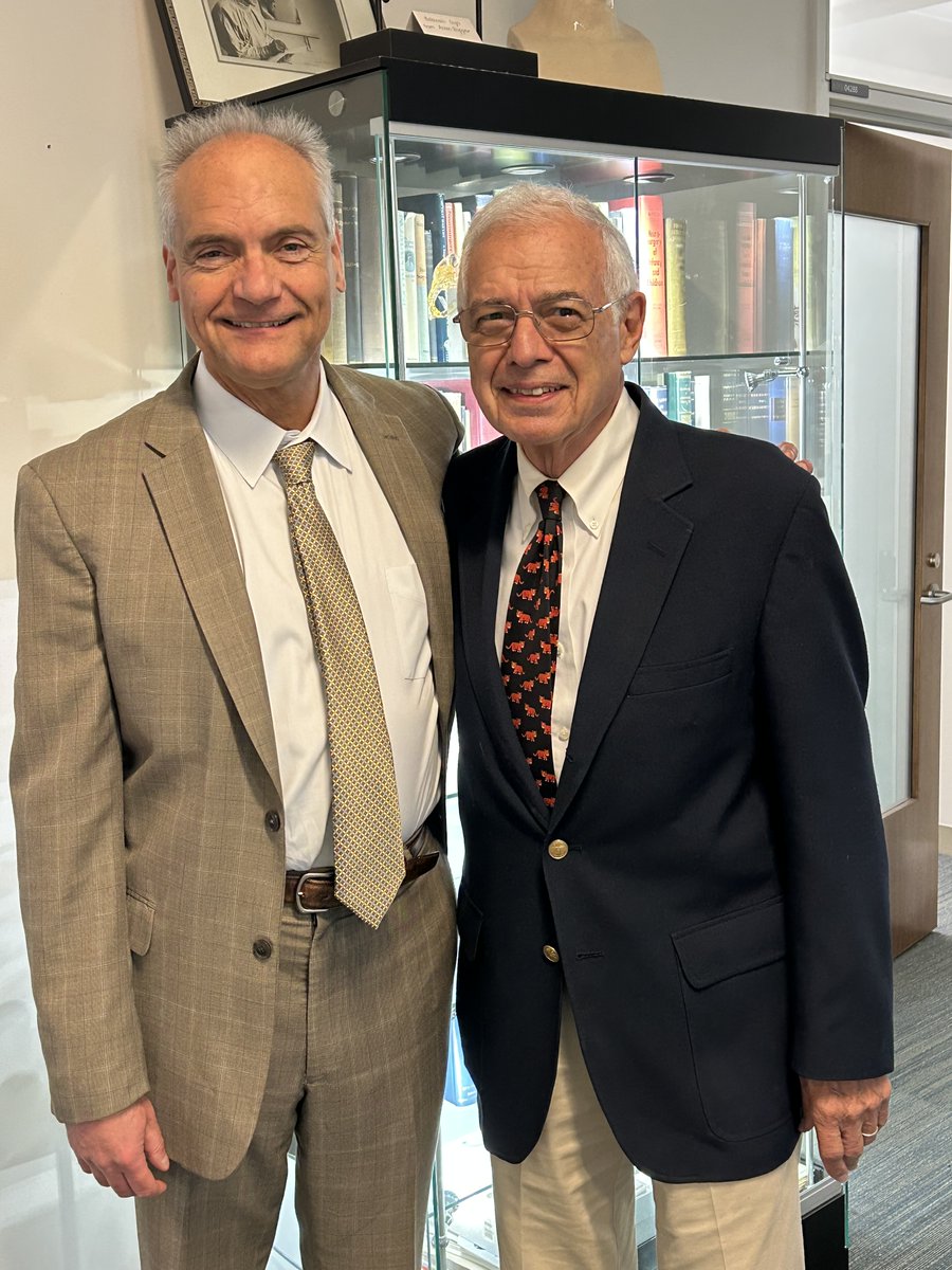 Monday marked Dr. Ed Laws' final day in the office. I am thankful for the many years I have gotten to work alongside him, learning from his experience. He has made a lasting impact on BWH Neurosurgery. We will miss him and wish him the best of luck on his next chapter!