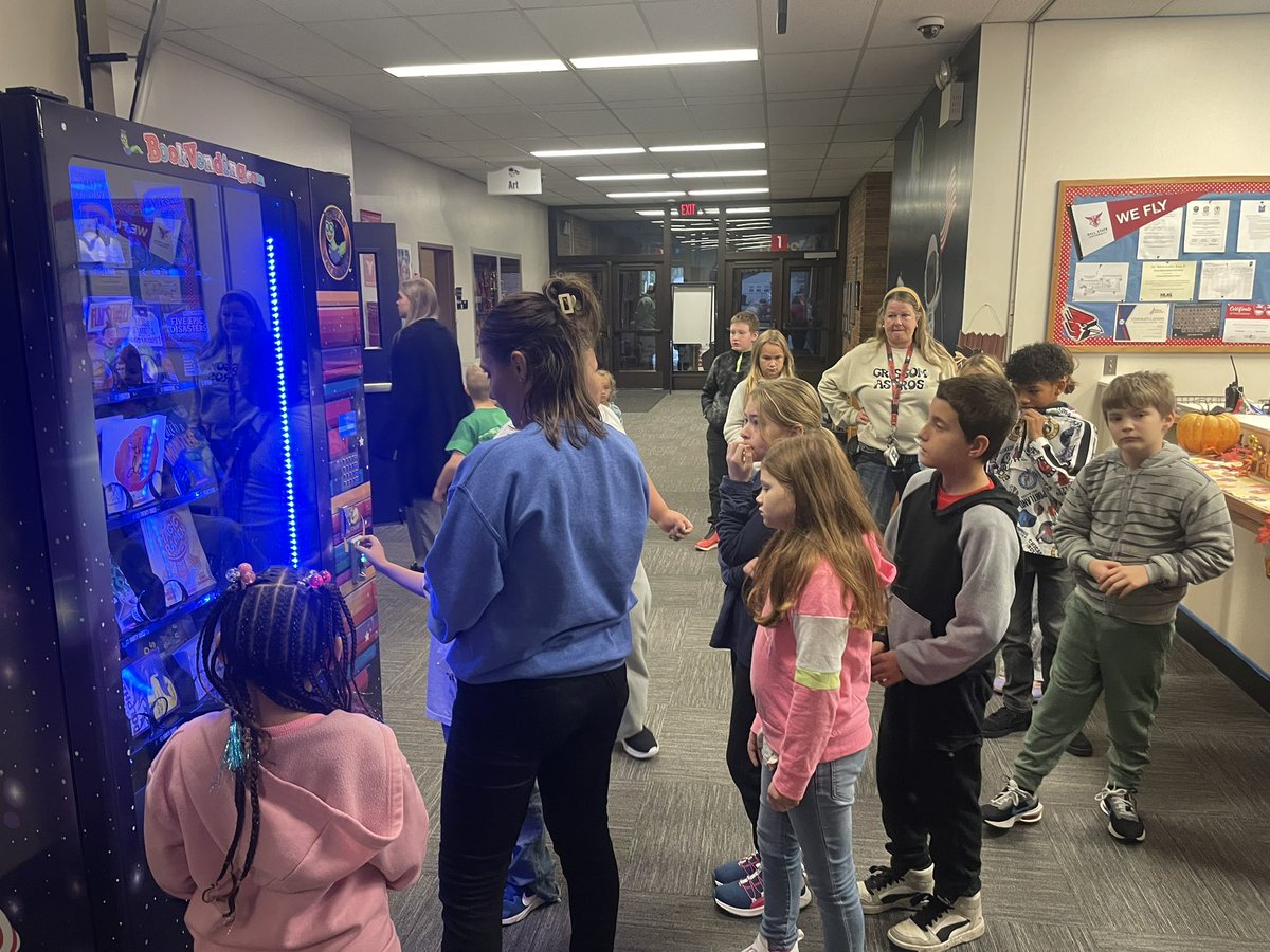 Grissom Principal 🧑🏽‍🚀 tweet media