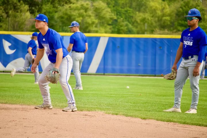 EIU Baseball tweet media