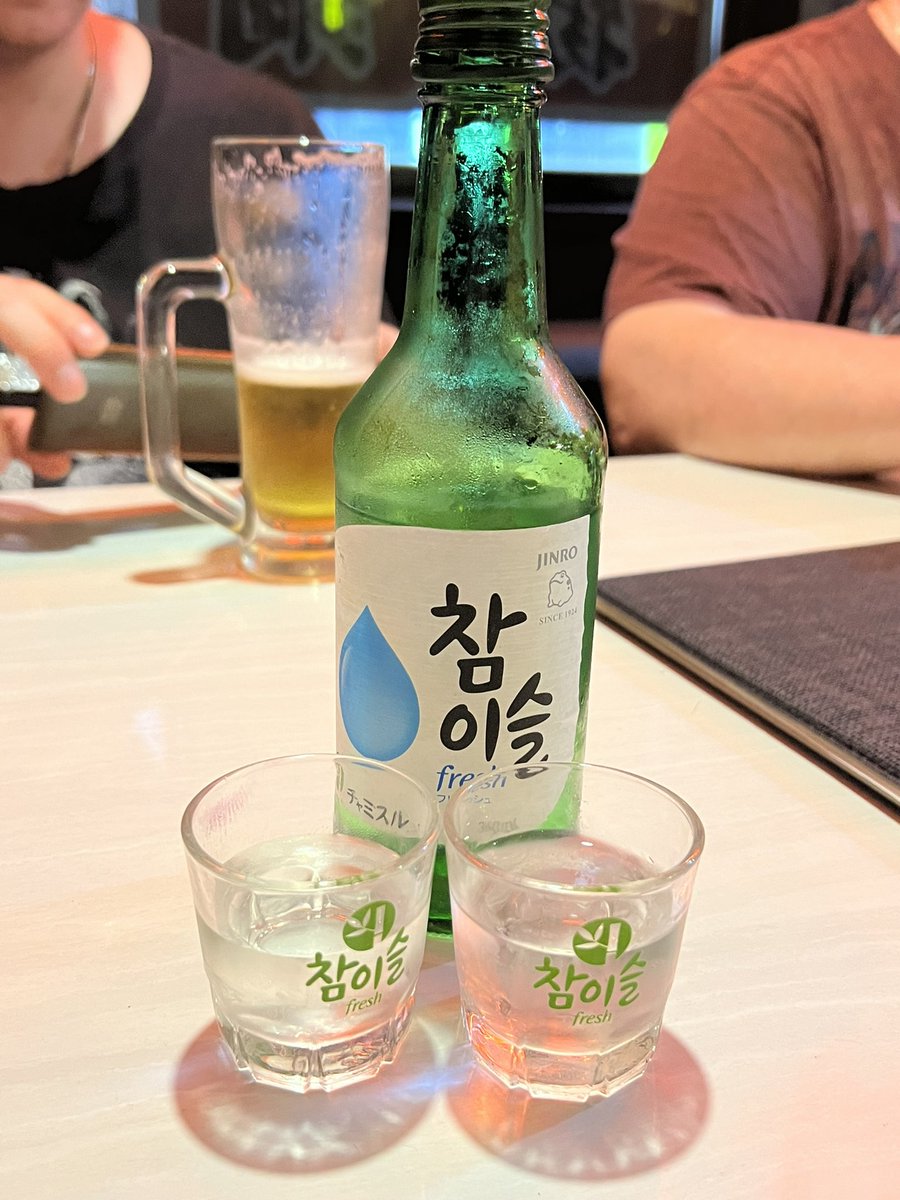 CoffeeDateBTS's tweet image. #EatJin
#CoffeeDateWithBTS

 OK. Another 15000 steps today. And more delicious food.

#CoffeeDateVacation