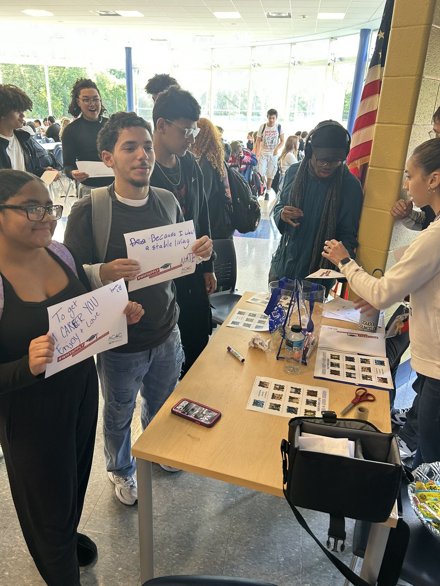 #whyapply is happening today at Platt!! Share some reasons you applied for college!! <a href="/grkenyon/">Geoff Kenyon</a> <a href="/dancorsetti/">Dan Corsetti</a> <a href="/CounselingPlatt/">Platt HS Counseling Department</a>