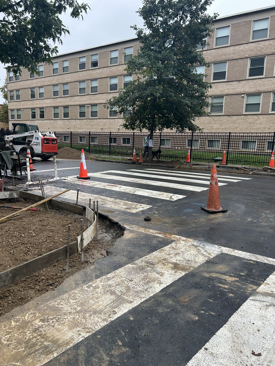 HumaImtiaz5E04's tweet photo. Thrilled that @DDOTDC contractors are working on the crosswalk this morning that I requested back in 2022, and was approved this year! Itβs a brand new crosswalk on 2nd St NW and itβll have ADA ramps and will fix parking signs to improve safety. https://t.co/FeswymuwCy