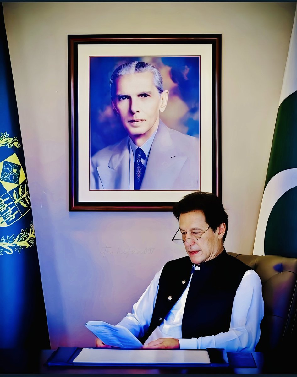 خان صاحب اللہ آپ کو اپنے حفظ و امان میں رکھے اور آپ کو اپنے مقصد میں کامیابی عطا فرمائے
پوری قوم آپ کی  واپسی کی منتظر ہے۔ ہم آپ کی سلامتی اور صحت کے لیے دعا گو ہیں
خان صاحب آپ نے ہمیں کبھی دھوکہ نہیں دیا، ہم آپ کو کبھی تنہا نہیں چھوڑیں گے-
انشاء اللہ

#خان_کی_پُکار_پر_لبیک