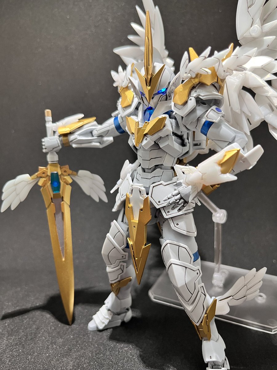 tepupu3017184's tweet photo. 【聖天騎フレイア】
ジョブ：セイグリッドホーリーナイト(CLASS3)
エレメント：水
所属：リーベル共和国

白翼騎士団団長のマクシミリア。
共和国で天空の秩序を取り締まる騎士長
かなりの面倒くさがりだが、凄まじい才覚でこの地位に登りつめた。

「・・・早く終わらせよう」
#30MF
#30MF冒険者名簿 https://t.co/JXYb5ZIHjy