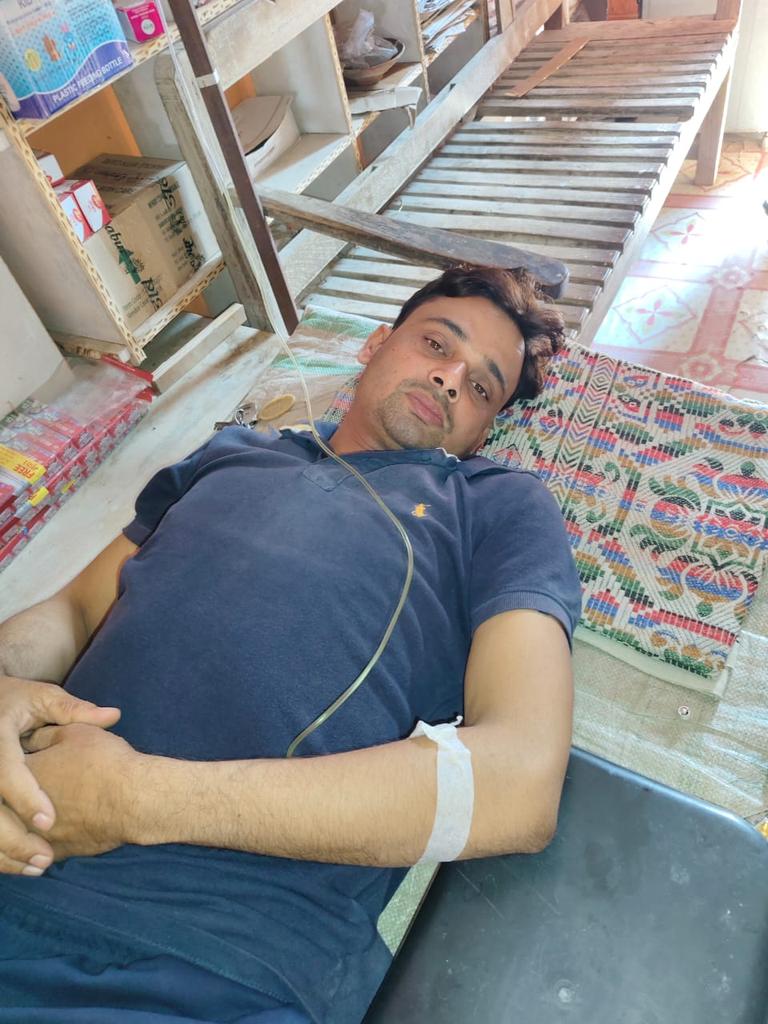 #पीड़ित_शिक्षक_को_न्याय_दो