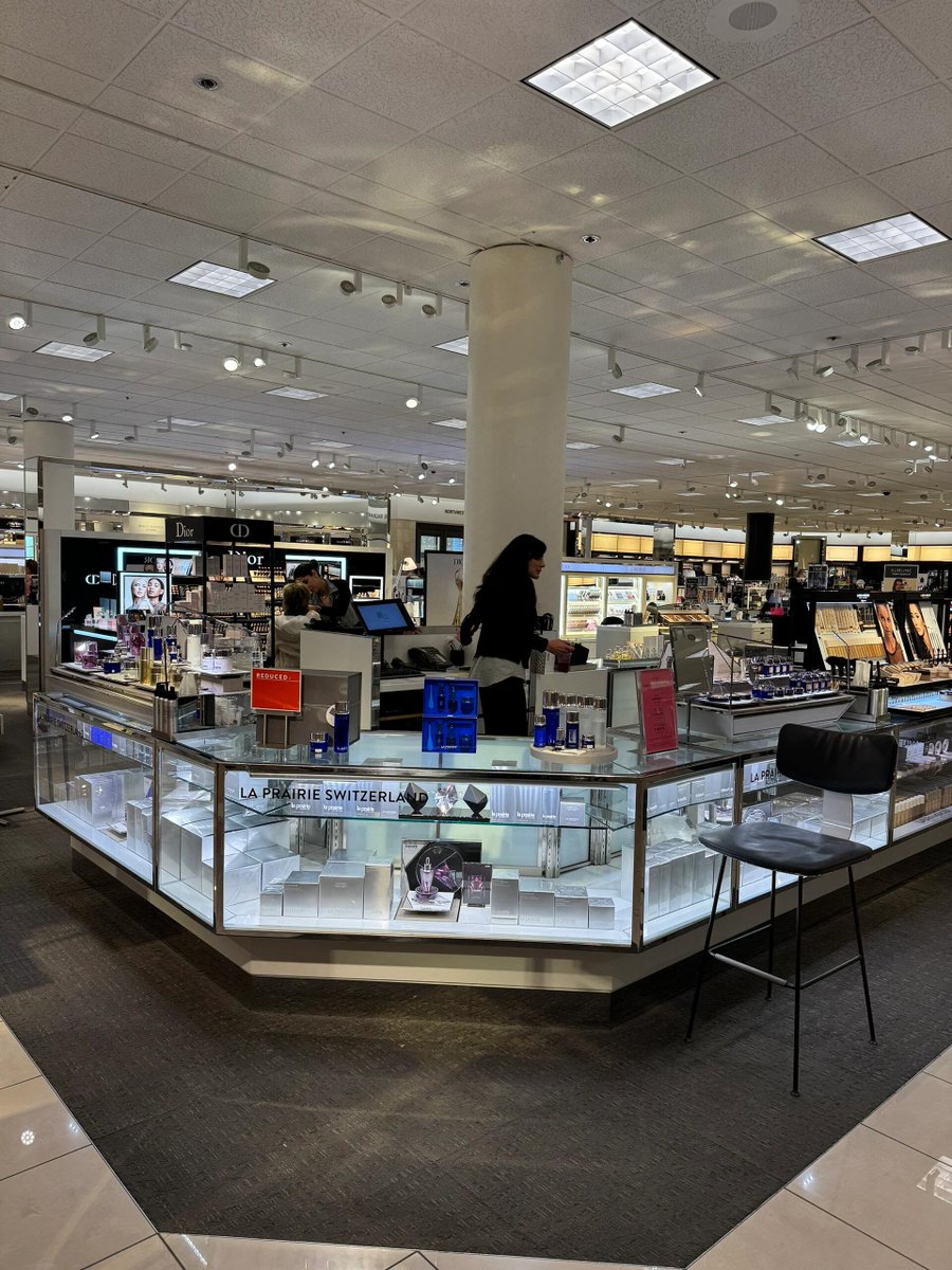 kiseffy's tweet image. Today is my shopping day🥰🥰🥰