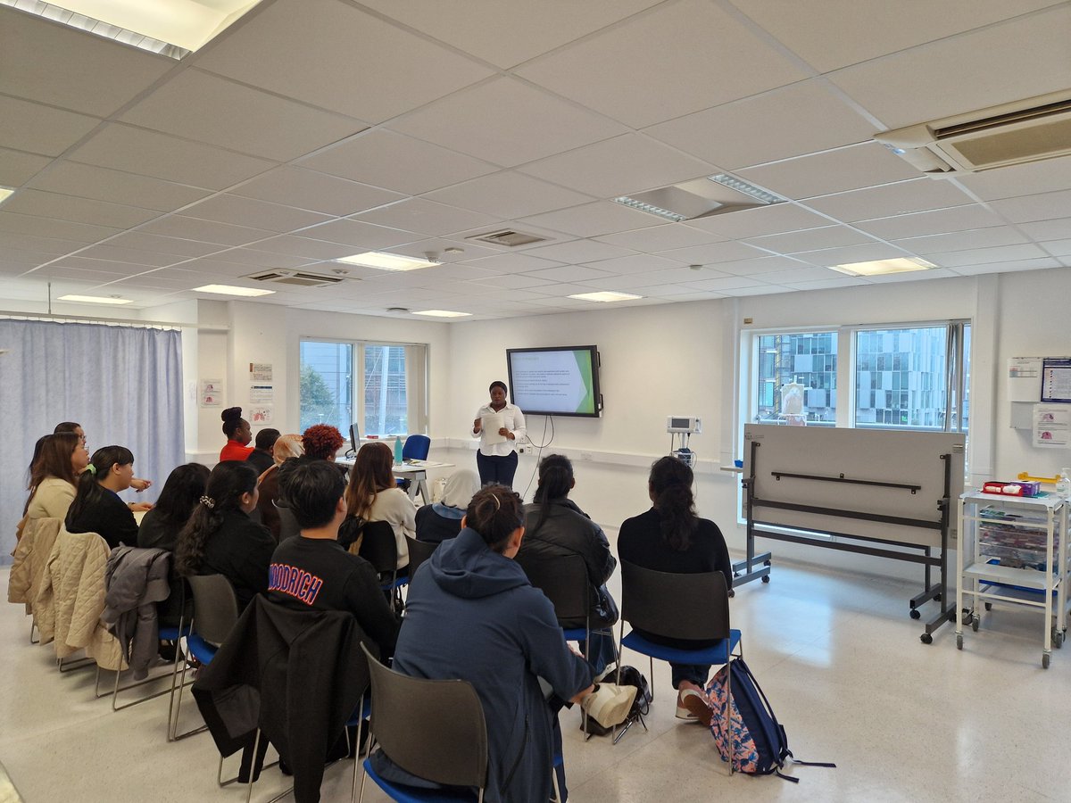 EducationSCC's tweet photo. Another fun session 💫 with the Falls Team equipping our surgical nurses on how to manage a patient after a fall on our RAPID Programme 🤗🤗
Thank you @SharonO10800 @agnesmotsi
 @JaneTho82689745 https://t.co/sAu5xBPdEH