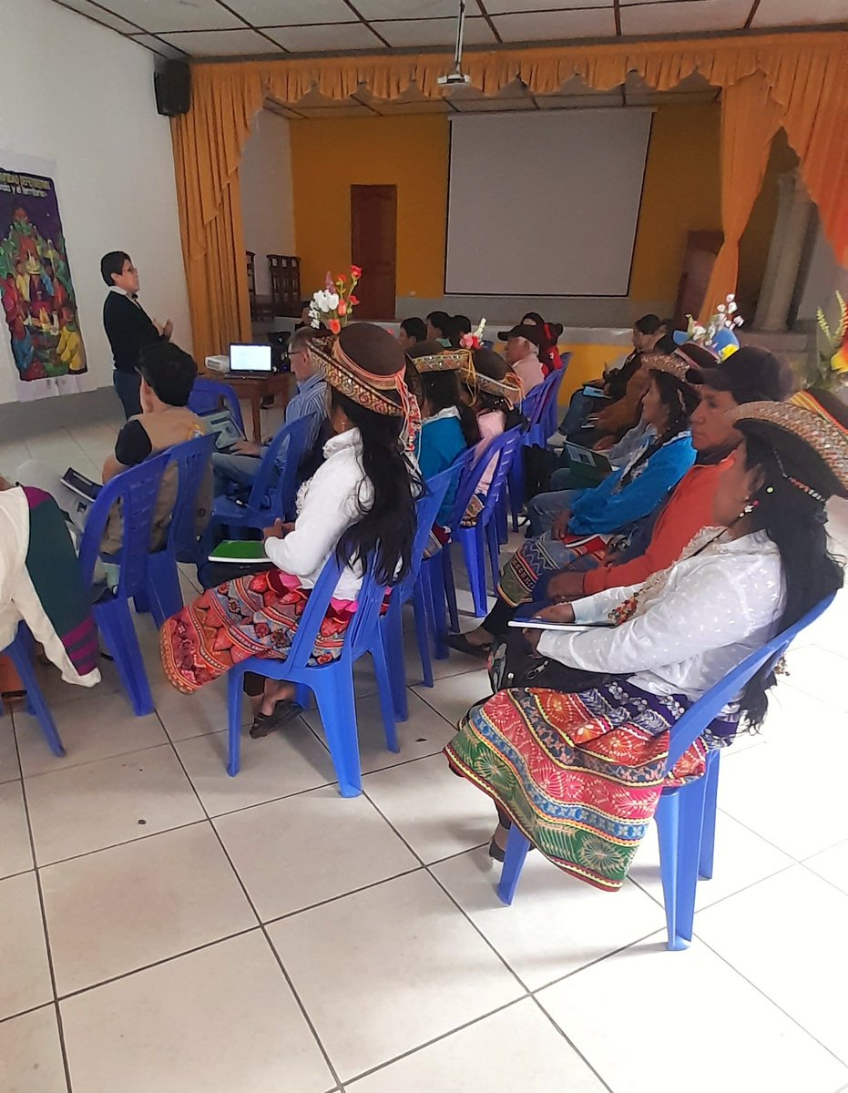 Así empieza el II Encuentro de Vigilantes y monitores ambientales de la Macro Centro.

Representantes de comités de Ayacucho, Junín y Lima participan del taller con el objetivo de fortalecer sus capacidades en el proceso de monitoreo y vigilancia para proteger sus territorios.
