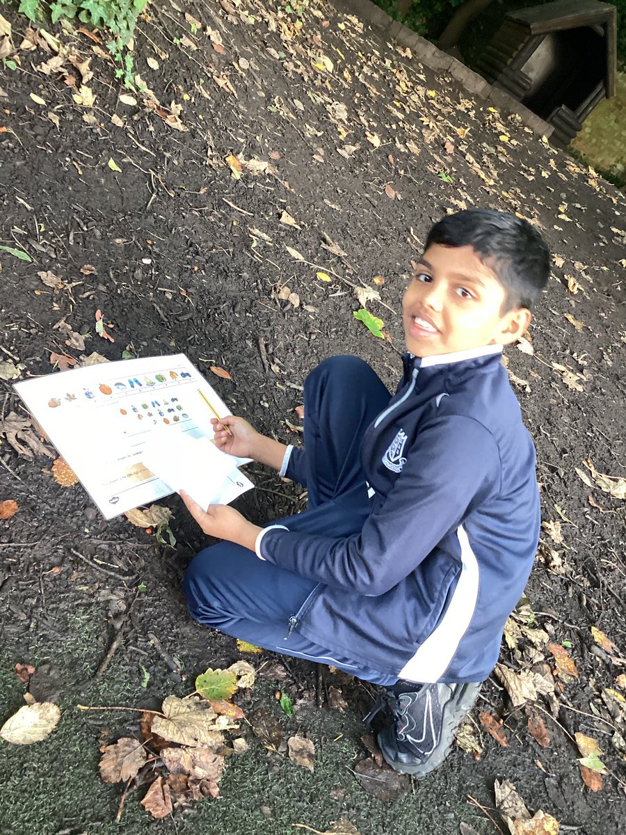 StSebsY6's tweet photo. Until next year, Liverpool Maths Party! We challenged our parents and carers to escape from our school grounds by solving a number of clues. Afterwards, we tried our best to draw Bella the Liver bird using 2 d shapes. @llpartnership #sebsmaths https://t.co/RgreABgb2Z