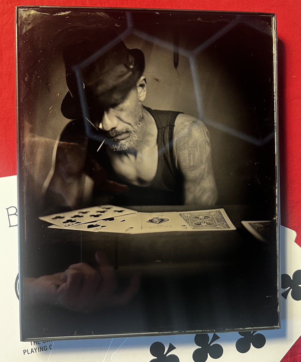 j_harvell's tweet photo. #largeformatfriday #selfportrait #ambrotype 
Addiction can grab you and things can happen. https://t.co/4SK2lUdhOP
