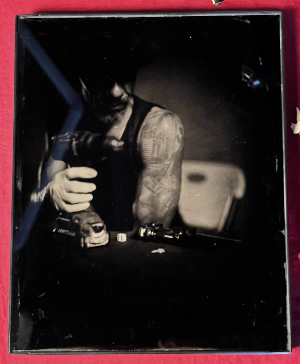 j_harvell's tweet photo. #largeformatfriday #selfportrait #ambrotype 
Addiction can grab you and things can happen. https://t.co/4SK2lUdhOP