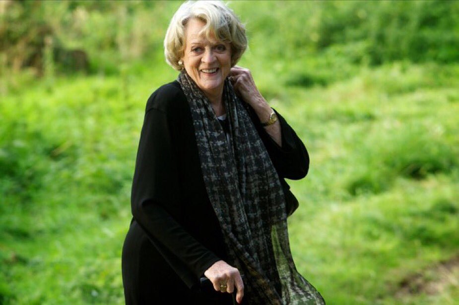 TheRickyDavila's tweet photo. Saddened to learn about the passing of legendary actor Dame Maggie Smith. The world has lost another one of its greats. May she RIP. 😢🙏 https://t.co/HCBXqOb5QS
