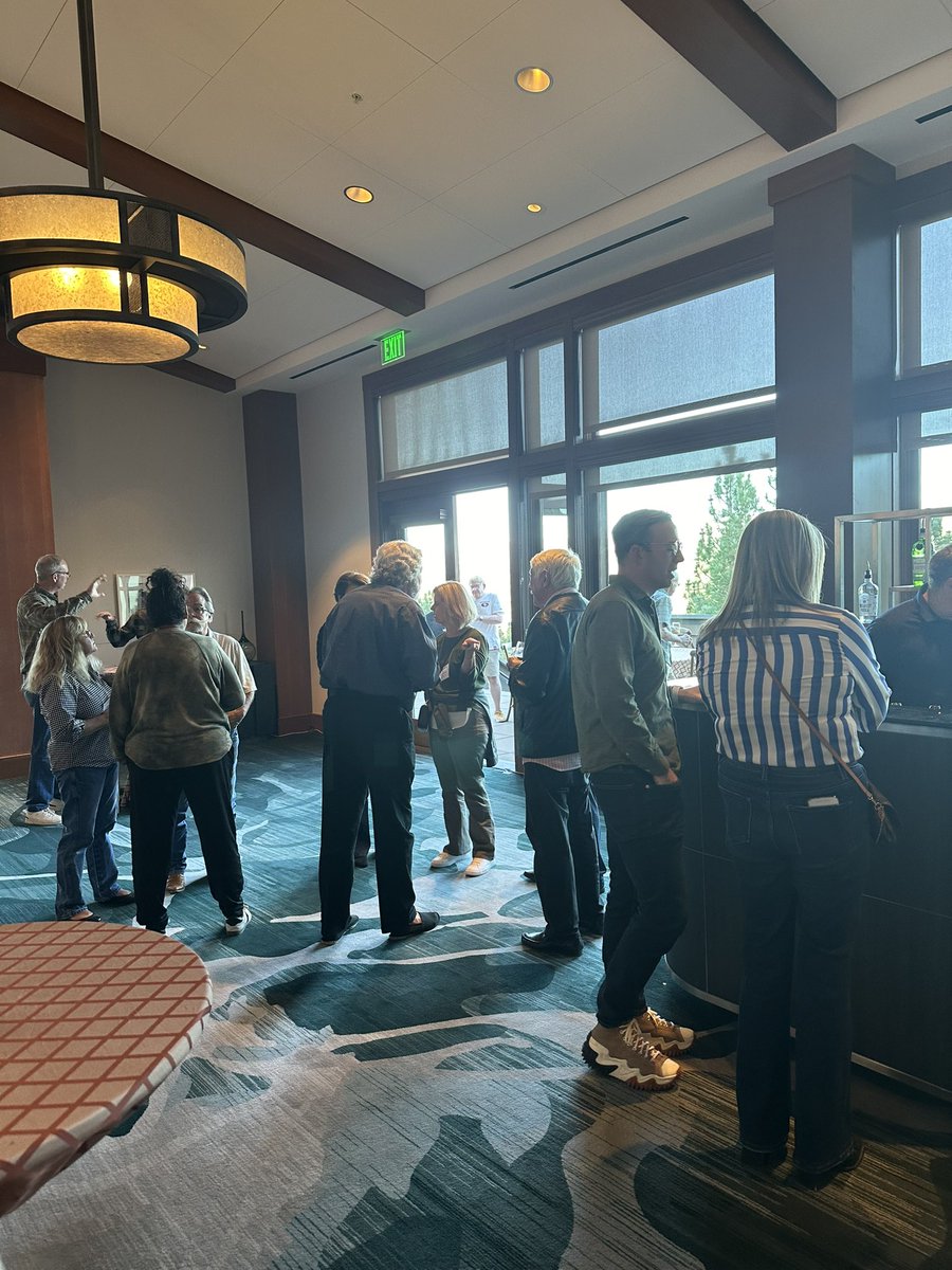 IGA_Updates's tweet photo. Another fantastic reception! Thank you CA Association of Winegrape Growers! https://t.co/6wi6Q6lK3s