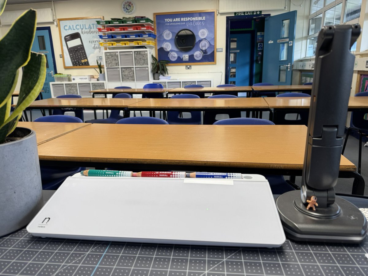 Stephen B tweet media