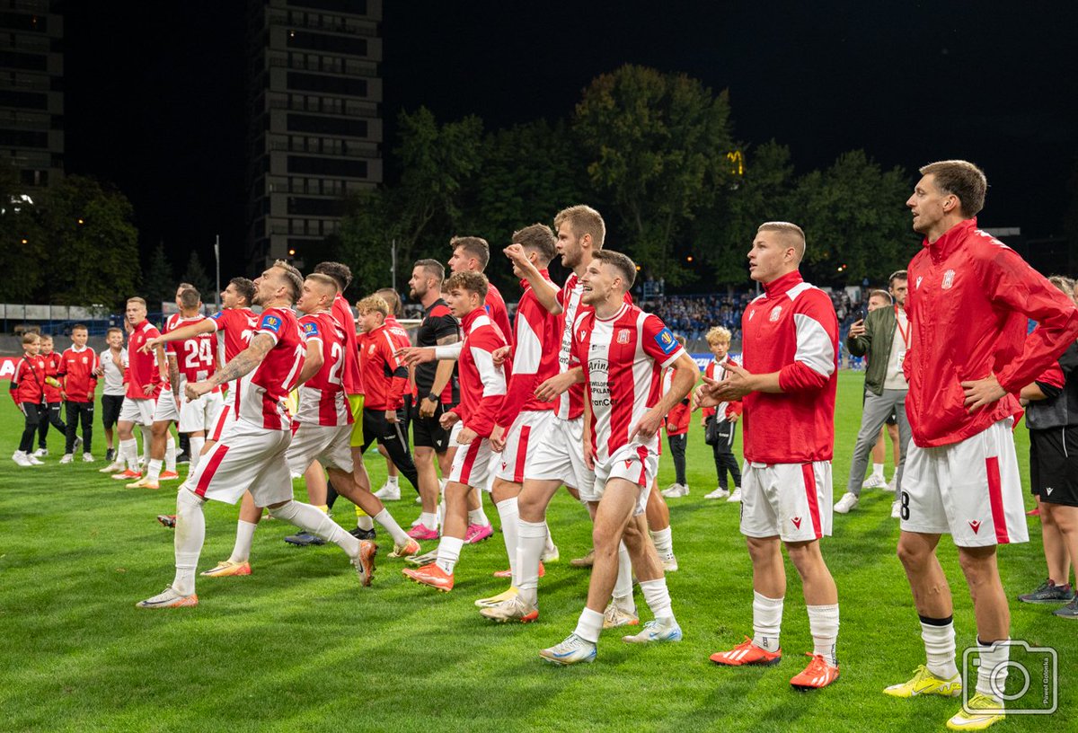 cwksresoviapl's tweet photo. Zobaczcie jak wyglądał mecz z @LechPoznan na zdjęciach autorstwa Pawła Golonki ⚽📸

🔗 Pełna fotorelacja #RESLPO:
https://t.co/jasmATjaTF

@PZPNPuchar @BukalaPawel @PodkarpacieLIVE @Nowiny24Pl @SuperNowosci24 @RadioRzeszow @sport_tvppl @tvp_rzeszow @miasto_rzeszow https://t.co/o5TwVV7Y6C