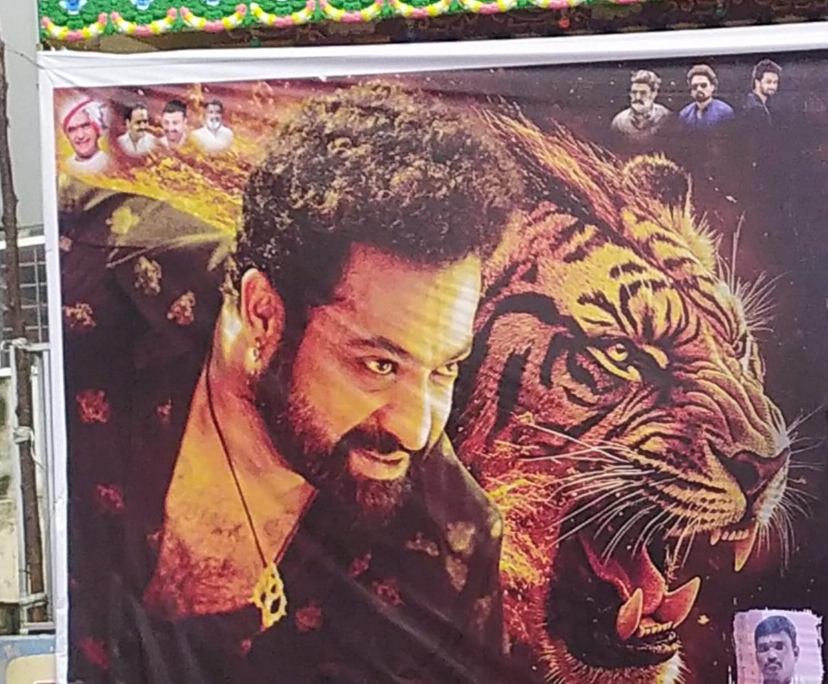 EppiliNaveen's tweet photo. #Devara Man of Masses #NTRఊచ కోత 🥵 విశ్వరూపం అంతే 🙌💥🔥❤‍🔥
@MBeramala  @DevaraMovie #DevaraSep27 #devara #ManOfMasses𝐍𝐓𝐑
#DevaraJatharaaBegins #DevaraThandavam #DevaraBlockbuster https://t.co/LqOSUaiKHw