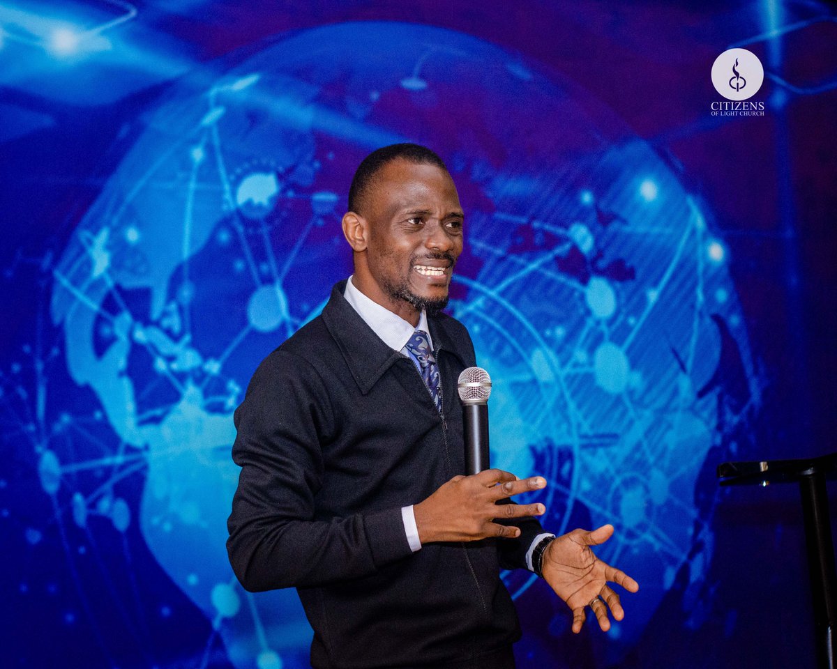 clcabuja_'s tweet image. The best way to reciprocate God's love to us is through serving and being profitable in His house.

Attitude and motive matter: God is more interested in our heart posture and motives in service, and He rewards us accordingly.

#clcabuja #madeinclc  #abujachurch