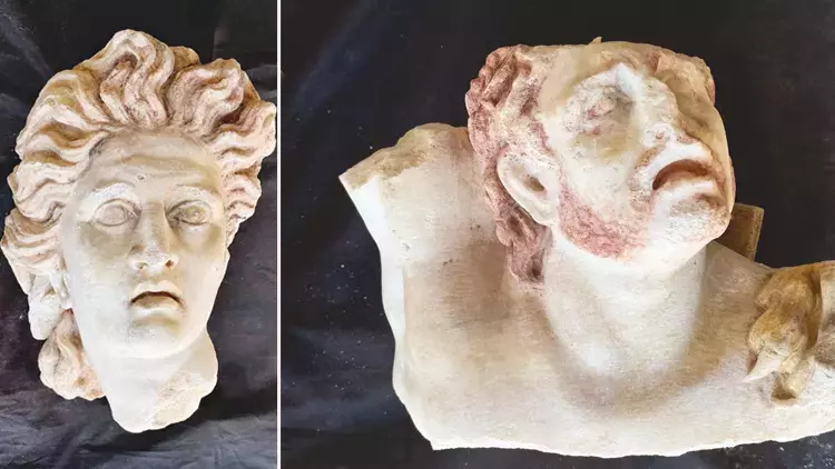 Ancient_MidEast's tweet photo. Rare baroque style statues of Hellenistic era

Survived with their original paint

Found in Laodicea Denizli, Turkey

Skylla group sculptures from 2nd century B.C

#archeology https://t.co/GUG2KIjhmC