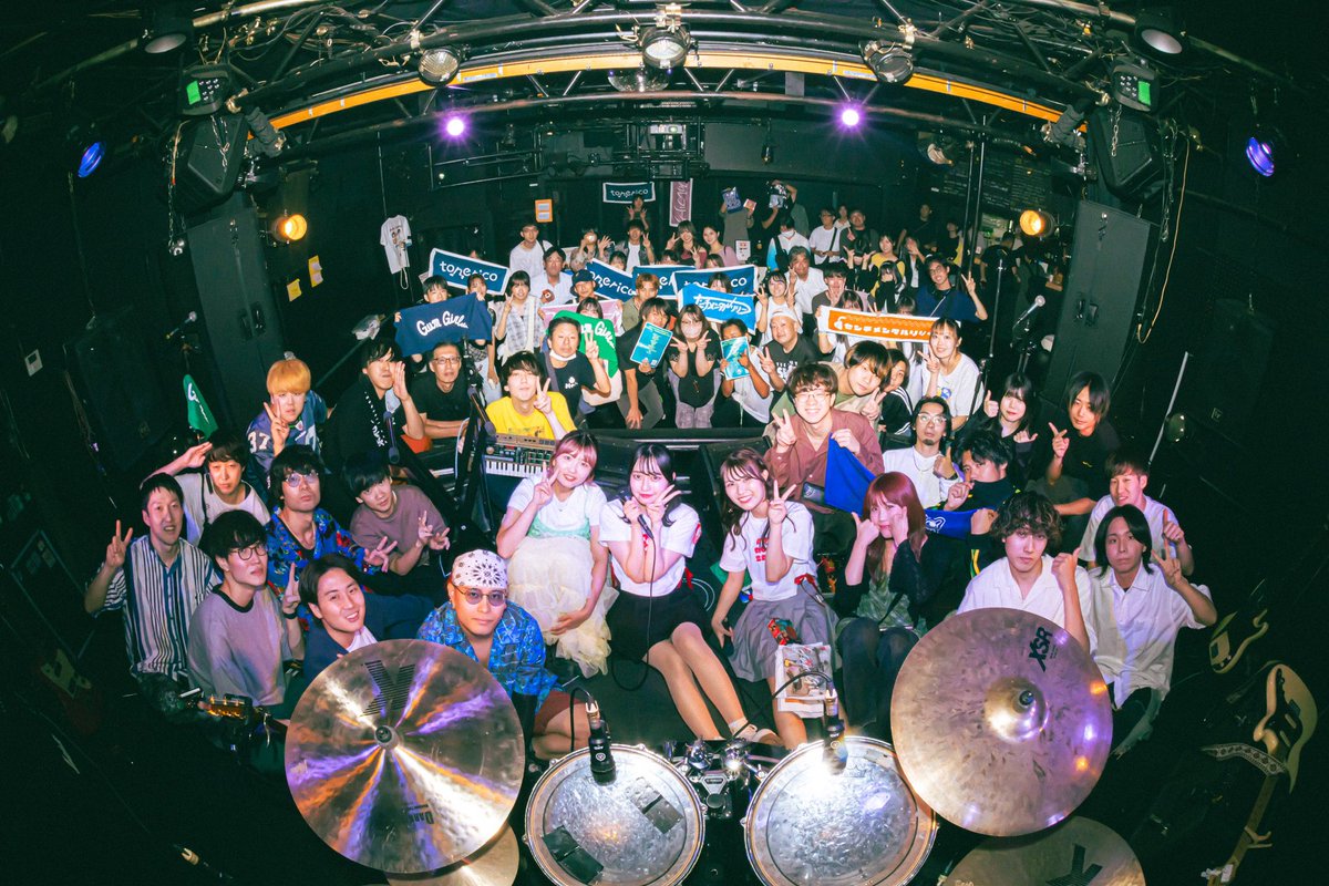 unvividofficial's tweet photo. POP! ROCK! SPICE! vol.4
ありがとうございました🍿✨✨✨

📸① : @daiki0123_photo 
📸②,③ : @TBoeboe 

次のライブも寺田町Fireloop❤️‍🔥
あっっっつい夜です。
チケットご予約DMまて✉️ https://t.co/yKrtWbg55j