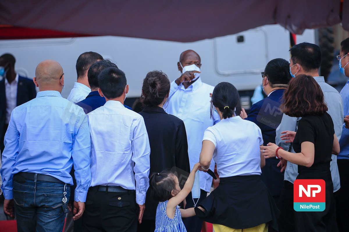 francis_isano's tweet photo. Moments from Kapeeka where President Museveni officiated the Liao Shen Industrial Park Trade Show and Bazaar.
#NBSUpdate https://t.co/dH8KQDSUrC