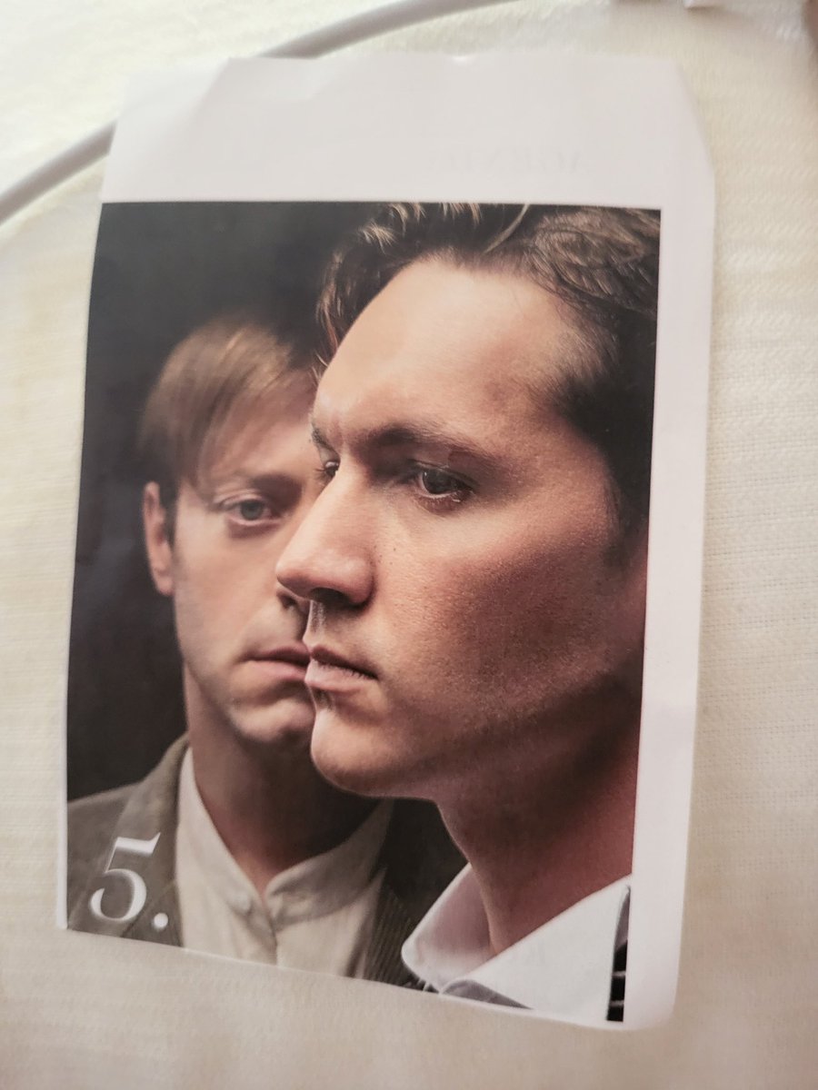 jonakijoannaki's tweet photo. Άμα σε αγαπάνε τα αδέλφια σου!!
#mavrorodo
#michailrampakakis
#mrripley https://t.co/wOAeCHIO6I