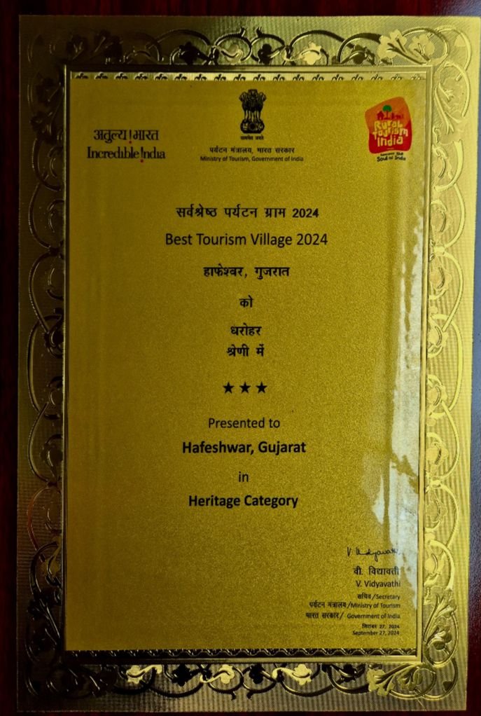AakashRathva31's tweet photo. હાંફેશ્વરને Best Tourism Villageનો એવોર્ડ મળ્યો

છોટાઉદેપુર જિલ્લાના કવાંટ તાલુકાનું એ સ્થળ જ્યાંથી નર્મદા ગુજરાતમાં પ્રવેશે છે

#hafeshwar #Kawant #Gujarat #Chhotaudepur https://t.co/P8tiZeheBI
